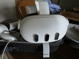Meta Quest 3  VR Headset - Like New