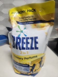 Liquid Breeze Refill and Bottle