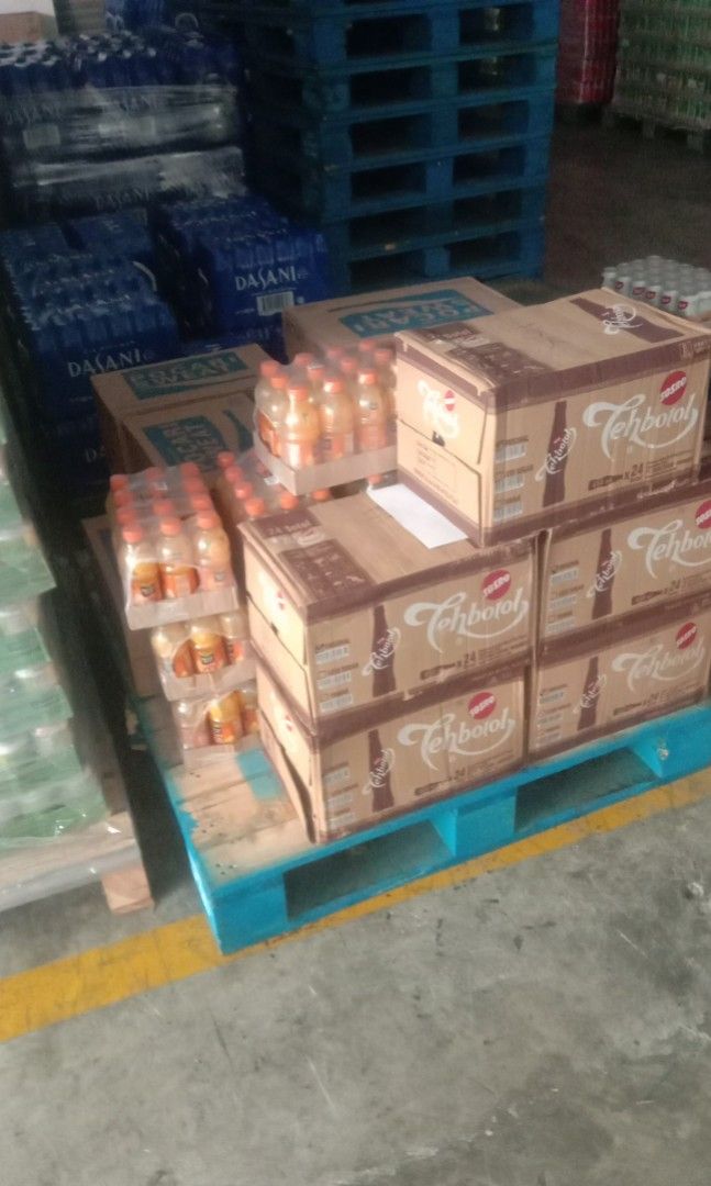 Teh Sosro (Category: Other Food & Drinks) located in Singapore. Submitted by warehouse_01 (Listing ID 1361339506, Image 1). Description: teh Sosro 450ml 1L available.