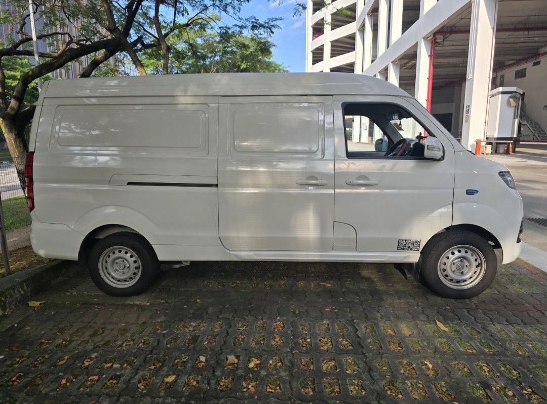 (FEMALE DRIVER/MOVER) Bicycle / Parcel / Room Relocation / Flim Equipment / Events Transport / Box items (Category: Courier & Parcel Delivery) located in Singapore. Submitted by nonameamulet7788 (Listing ID 1356914589, Image 1). Description: 🏠 Uncle Lam Delivery Service – Moving Made Simple for Tenants/Students/Small Business/Food Delivery/Picnics 🚚 Affordable & Reliable Transport (Price starts from $35 Rates (per single trip): - (islandwide): 