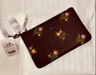 💯 Authentic COACH Dark Brown Floral Wristlet For Sale!