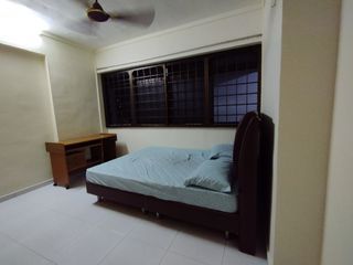 Room available for Couples or Family with Kid/ 2 Pax, Near Bukit Panjang MRT,LRT-RAJA,