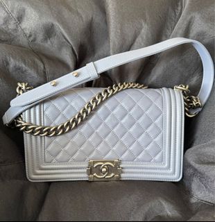 Authentic Chanel Boy Medium (lilac)