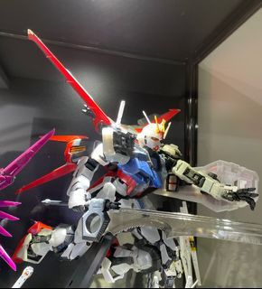 bandai Built Pg Gundam
