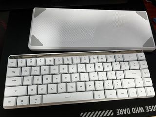 Wts ASUS ROG Falchion RX Low Profile 65% Wireless Gaming Keyboard