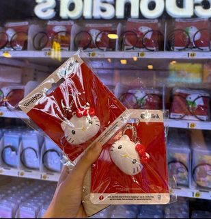 (LEFT 1) Hello Kitty 50th anniversary simplygo ezlink exclusive charm Sanrio kuromi cinnamoroll pochaccco melody pompompurin