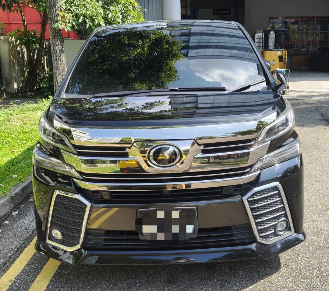 Toyota Vellfire 2.5 Z G-Edition 7-Seater (A) (Category: Used Cars) located in Singapore. Submitted by babyblue8899 (Listing ID 1367699408, Image 1). Description: DIRECT OWNER ❌ AGENT.