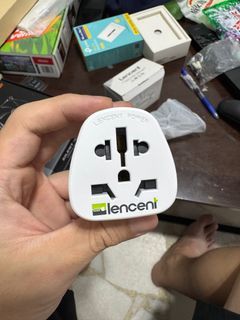 Lencent travel adapter