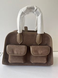 House of bunny Kim 25 taupe suede bag