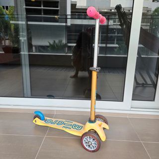 Used Micro Mini Scooter with original replacement handles