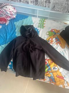 Uniqlo zip up black hoodie size S