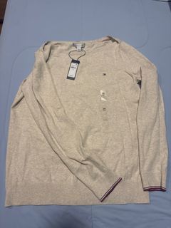 Tommy Hilfiger Crew Neck Sweater - Medium