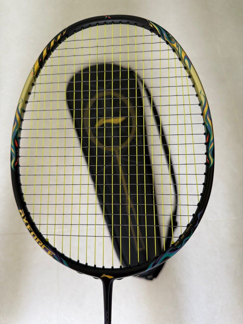 Li-ning Axforce 100 Black Gold 4UG5 (Category: Racket & Ball Sports) located in Singapore. Submitted by xleirbag (Listing ID 1392179266, Image 3). Description: Good like new. Well taken care off. Includes - Strung with Aerobite Boost, 25lbs x 27lbs - matching original racket bag No trading, nego possible but no low ballers please.