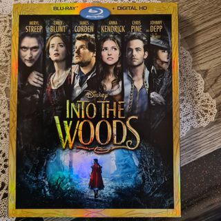 FREE TRACKABLE SHIPPING AND NEW AND SEALED! Johnny Depp, Meryl Streep, Anna Kendrick, Emily Blunt Disney Into The Woods Blu Ray