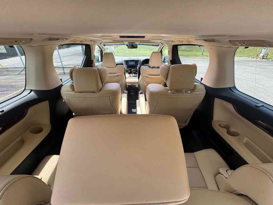 Toyota Alphard Hybrid 2.5 Elegance (A) (Category: Used Cars) located in Singapore. Submitted by signaturemotors (Listing ID 1456320049, Image 8). Description: Showroom: 237 ALEXANDRA ROAD 237 Alexandra Road #02-04 Singapore 159929 Full Agent Maintained! Non-PHV Usage! Very Elegant & Spacious MPV! Come with 17" Sports Rim. 2nd Row Power Captain Seats With Ottoman. Lane Departure Assist. Reverse Camera. Pre-Collision System. Dual Power Sliding door