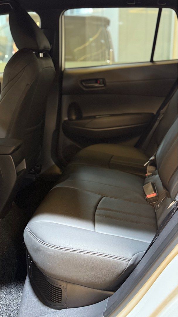 Toyota Corolla Cross 1.8A (Category: Parallel Imports) located in Singapore. Submitted by autozenbykenz (Listing ID 1414928783, Image 6). Description: Key Features & Specs: Powertrain: 1.8L Petrol Engine + Electric Motor with E-CVT Transmission. Power: Around 138 horsepower. Efficiency: Excellent fuel economy 26.2 km/L Technology: Toyota Safety Sense (Pre-Collision, Lane Departure Alert, etc.), 8-inch Multimedia System, Apple CarPlay/Android Auto