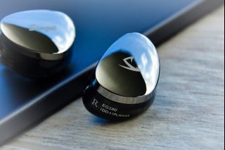 Sold out-Simgot EG280 hybrid 1DD + 1 planar driver design,delivers precise sound positioning, rich detail, and powerful performance for both gaming and Hi-Fi listening, with a built-in USB-C DAC and extended 1.7m detachable cable