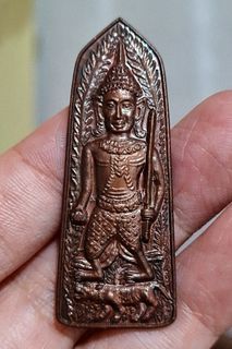 Thai amulet Thep Ben Tou Gong , first edition Wat Sarnjoa
