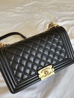 Chanel Boy Bag - Medium Black
