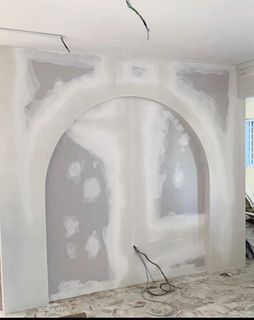 Affordable Arch wall, Design Arch wall installation, Arch Partition wall, Arch false wall, Arch feature wall, Arch decorative wall, Arch TV unit wall, Arch Tv mount, Aesthetic Arch wall, Plastering, Painting