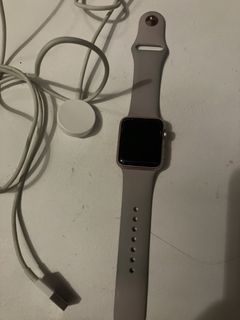 BROKEN SCREEN Apple Watch 1st Generation - 38mm - Pink
