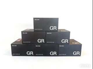 *Ready Stock* Ricoh GR IV HDF