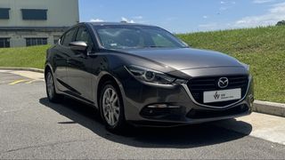 Mazda 3 Sedan 1.5 Deluxe (A)