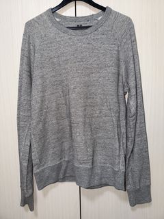 Uniqlo Gray Sweatshirt - Size S