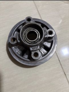 rxz sprocket hub
