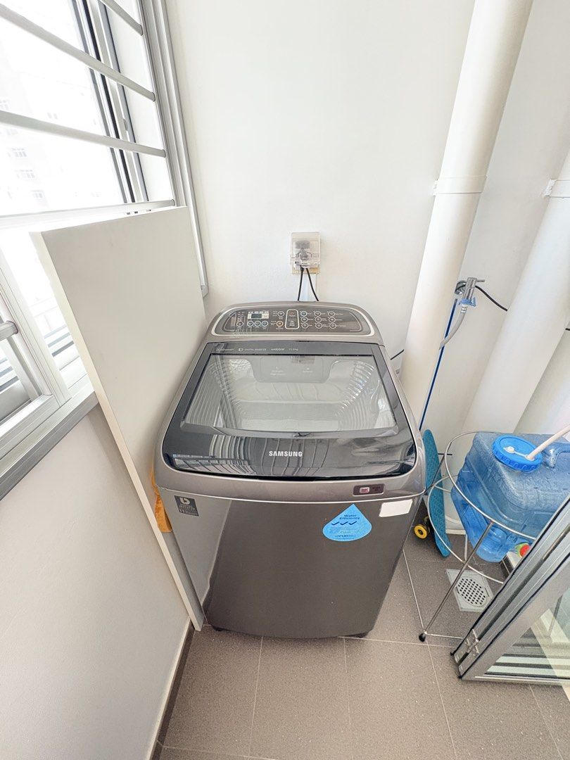 Bedok - Common room for rent (Category: Room Rentals) located in Singapore. Submitted by libra84 (Listing ID 1426154977, Image 6). Description: - Room like brand new! - Mattress like brand new! - Aircon like brand new! - Pocket sea view! - 5 mins to MRT! - Supermarket, F&B, gym - all at doorstep! - No cooking allowed! - Strictly 2 years rent only! - Starting in Aug 2026!.