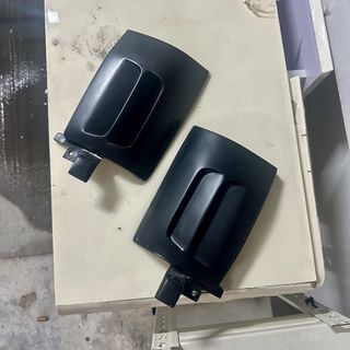 Hiace rear corner panel