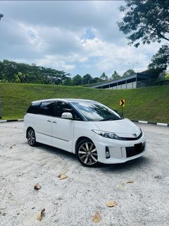 Toyota Estima 2.4 Aeras 7-Seater Moonroof (A)