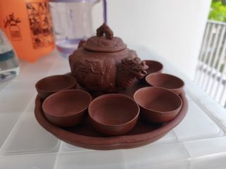 Vintage Dragon Motif Tea Set