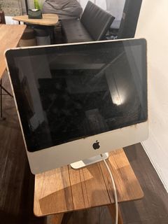 Apple iMac Desktop Computer