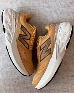 New Balance Collection item 3