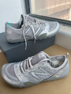 New Balance Collection item 2