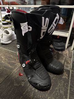 Sidi track boots