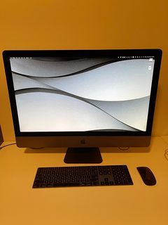iMac Pro 27" 10-Core Xeon / 128GB RAM / Vega 64 / 2TB SSD – Excellent Condition + Box