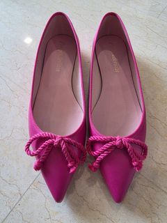 Pretty Ballerinas Leather Fuchsia Pink Ballet Flats Size 37