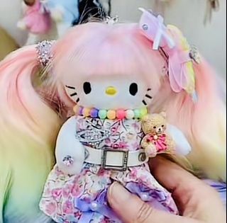 (FOC Delivery) WTS : Authentic Customised Hello Kitty Plushie