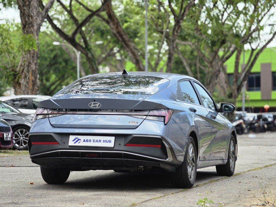 Hyundai Avante 1.6 Elite Sunroof (A) (Category: Used Cars) located in Singapore. Submitted by chrisong95 (Listing ID 1429947154, Image 3). Description: Excellent condition! One owner with well maintenance . On time service, engine & Gearbox very smooth. Key poit:- •Sunroof •Heat& Cold seater •Full leather seat •3 type driving model •Digital screen •Hybrid (1000km for full tank) No need repair like new vehicle. Warranty included. Flexible loan sch