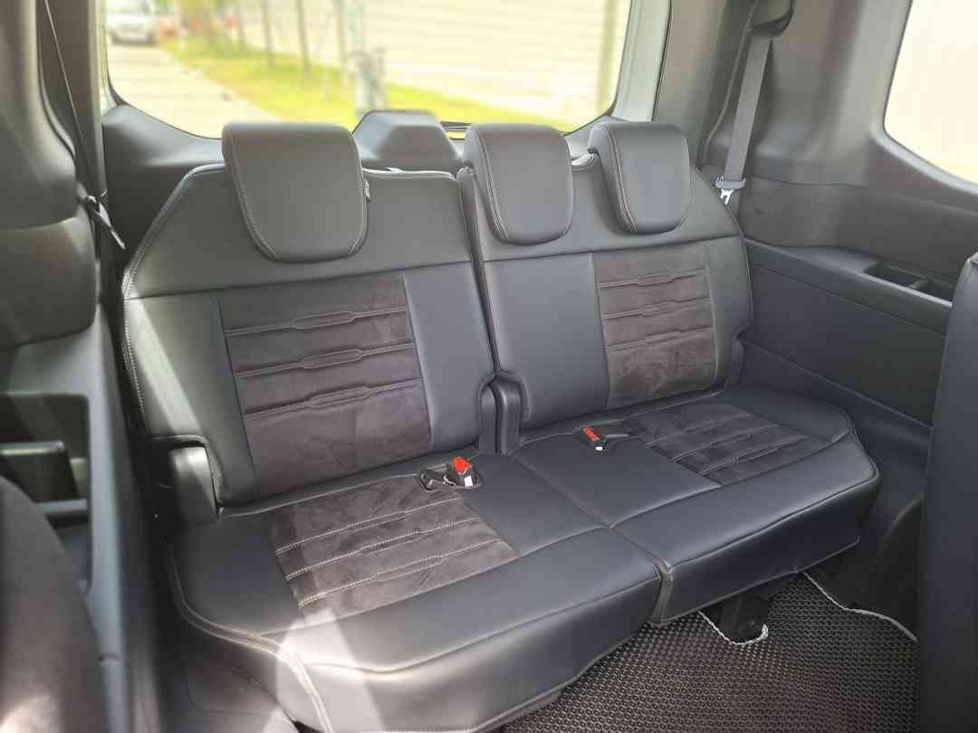 Honda Stepwagon Hybrid 2.0 Spada e-HEV 7-Seater Honda Sensing (A) (Category: Used Cars) located in Singapore. Submitted by preciseauto (Listing ID 1431078868, Image 10). Description: 🔥🔥BOSS SAY ALL MUST GO CLEARANCE SALE🔥🔥 🚨CHEAPEST CARS IN THE MARKET🚨 🚘$500 DRIVEAWAY🚘 🏦LOWEST INTEREST FROM 1.48%🏦 🟢1 YEAR WARRANTY🟢 🔧FREE 1 YEAR SERVICING🔧 🏬 Vehicle 120 Points INSPECTION CHECK By In House Workshop BEFORE we put them for SALE 🚕 PHV 