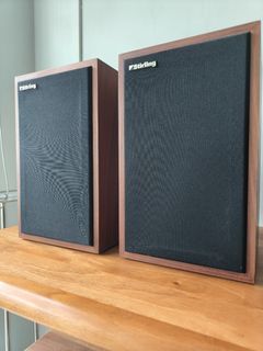 Stirling LS3/5a V2 Limited Edition Speakers
