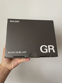 RICOH GR IIIx HDF Black color ( Brand new)