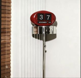 Retro Calendar - Red
