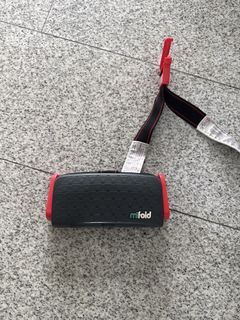 mifold Grab-and-Go Booster Seat