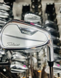 Sold out~Golf #12940  Titleist T200  Iron Set (    ) model  @ 6,7,8,9,P(43). ( total 5 pieces) @ flex:  stiff @ shaft: n.s.pro 105T S @ steel shaft @ second hand  @ great condition     