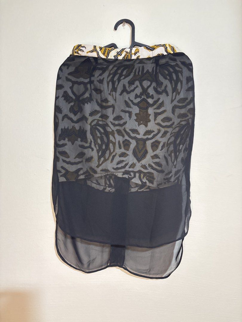 CLEARANCE SALE SUPER CHEAP ASSORTED LONG SHORT SKIRTS SIZE S/M OFFICE LOOK CASUAL KPOP ELEGANT STYLE FASHION (Category: Skirts) located in Singapore. Submitted by helpyoubuything (Listing ID 1433125420, Image 8). Description: WHAT YOU SEE IS WHAT YOU GET, no refund, no complaint, wore few times only ALL SAME PRICE $3 /each Size fit to S/M Owner 156cm / 52kg From korea, japan, thailand, malaysia, taiwan, singapore, indonesia Note : Not for a fussy