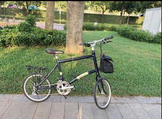 Dahon Smooth Hound NBA083 Foldable Mini Velo Bicycle
