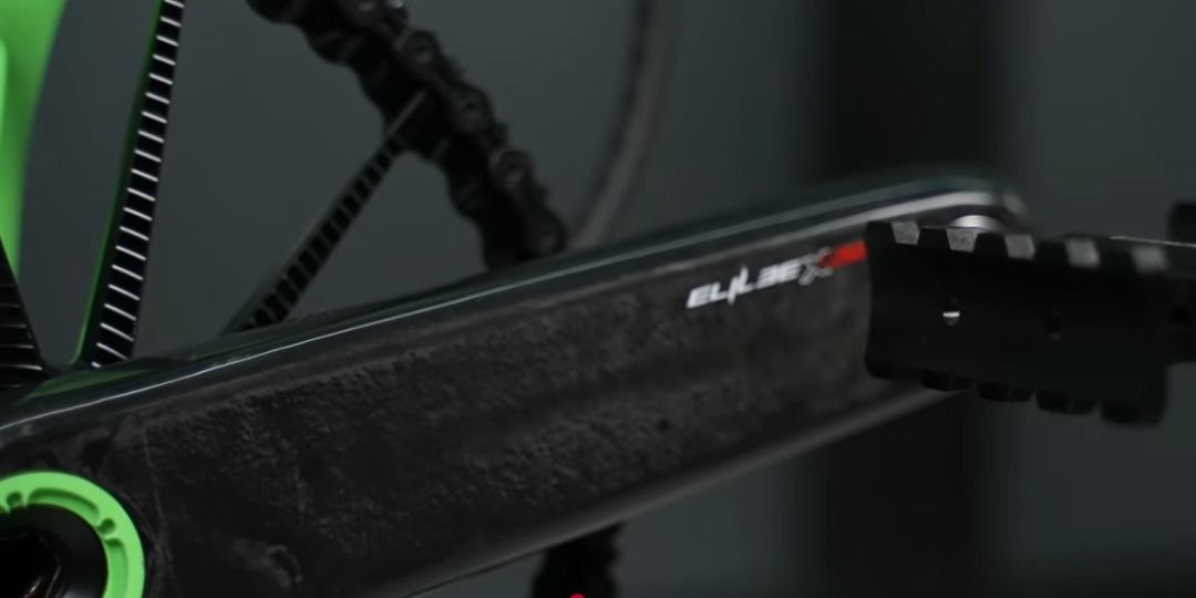 Elilee XXE x260 DUB Carbon Spindle Carbon Crank arm 255g + options to buy ceramic BB + Chain Ring sizes (50T to 56T) (Category: Parts & Accessories) located in Singapore. Submitted by gl_great_life (Listing ID 1444340850, Image 4). Description: Elilee XXE x260 DUB Carbon Spindle Carbon Crank arms for Brompton A C P T Line (lightest crank in the market) ready stock Our lightest crankset ever made. Featuring a 28.99mm Dub carbon spindle. X-Novanta 